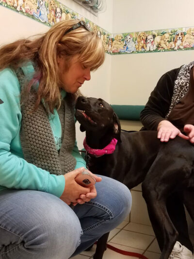 Karen getting Casey kisses